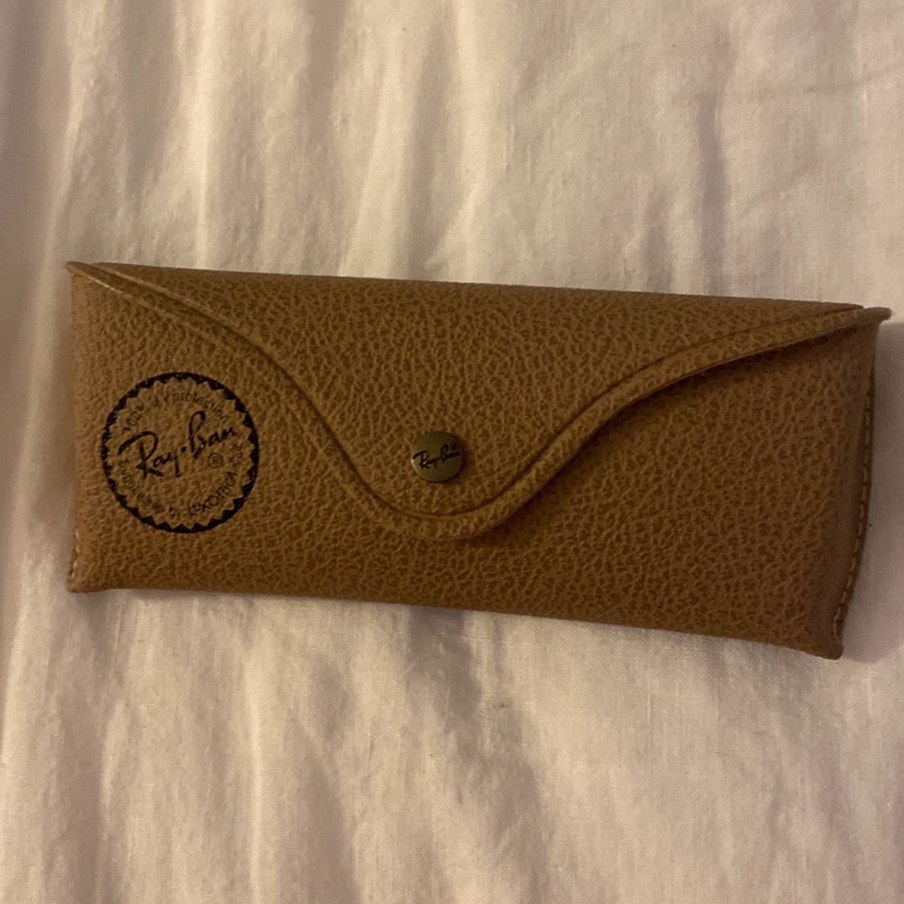 Ray ban sunglasses case